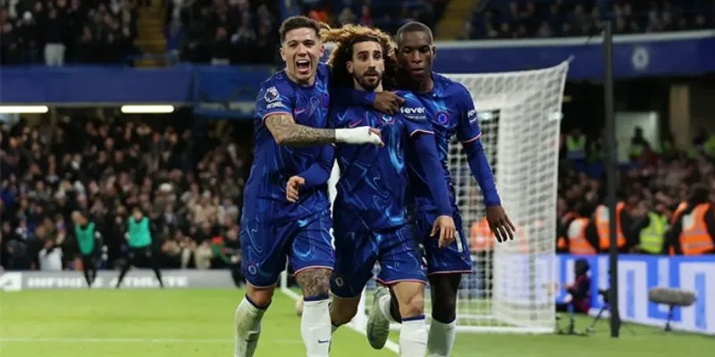 Điểm mạnh và điểm yếu của hai đội